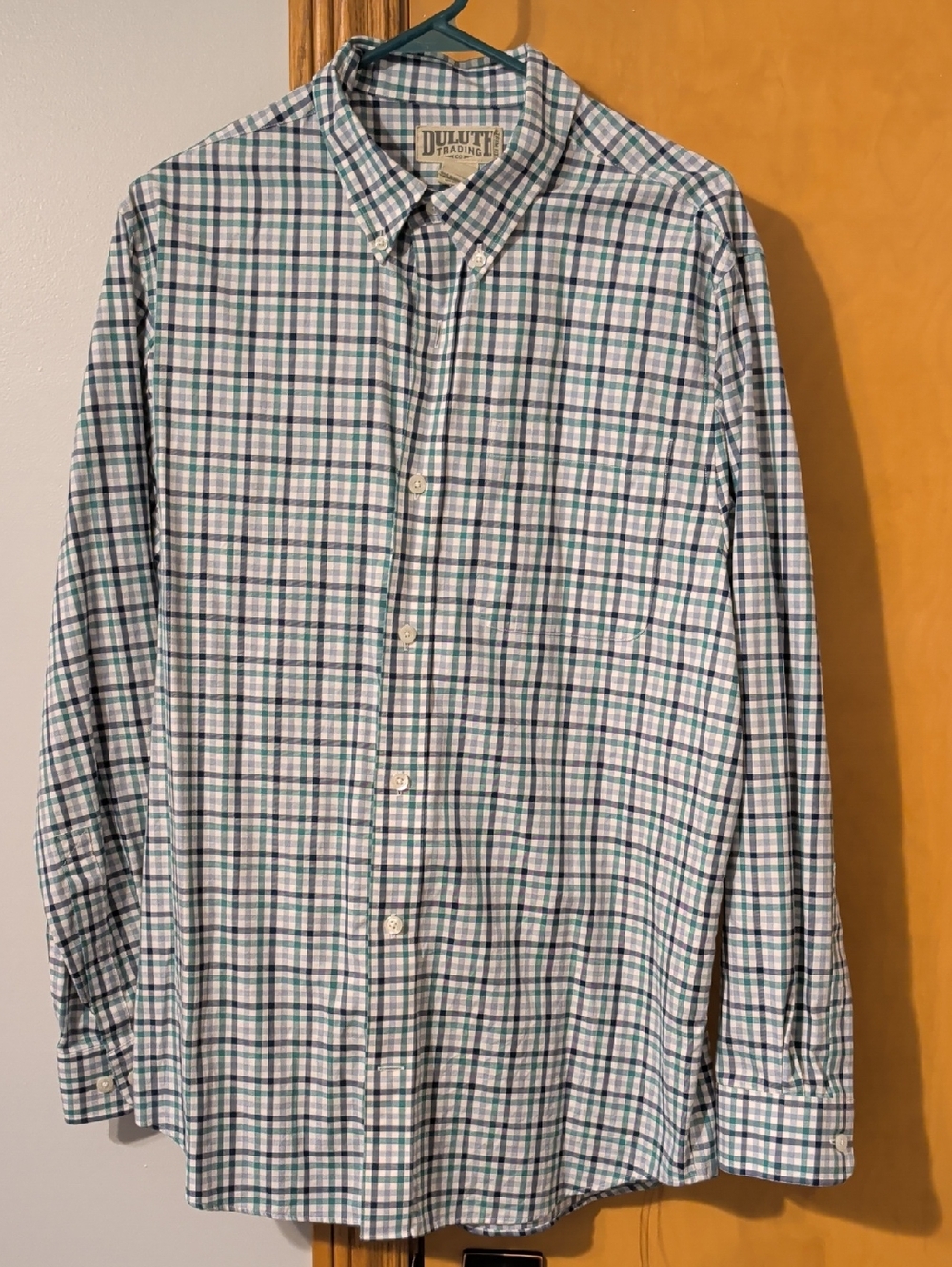 Duluth Trading Co White Button-Down Shirt with Green & Blue Plaid